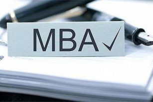 MBA报考人数突破22万：经济危机期间，为什么商学院反而火爆？